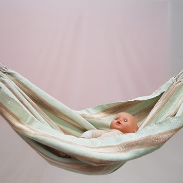 Amaca per bambini Guanabana #1 Tecnica di tessitura Ikat con tintura naturale