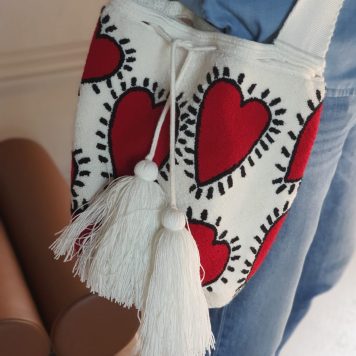 Cuori Wayuu Mochila